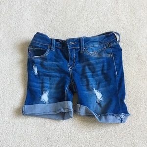 girls Vigoss ripped jean shorts